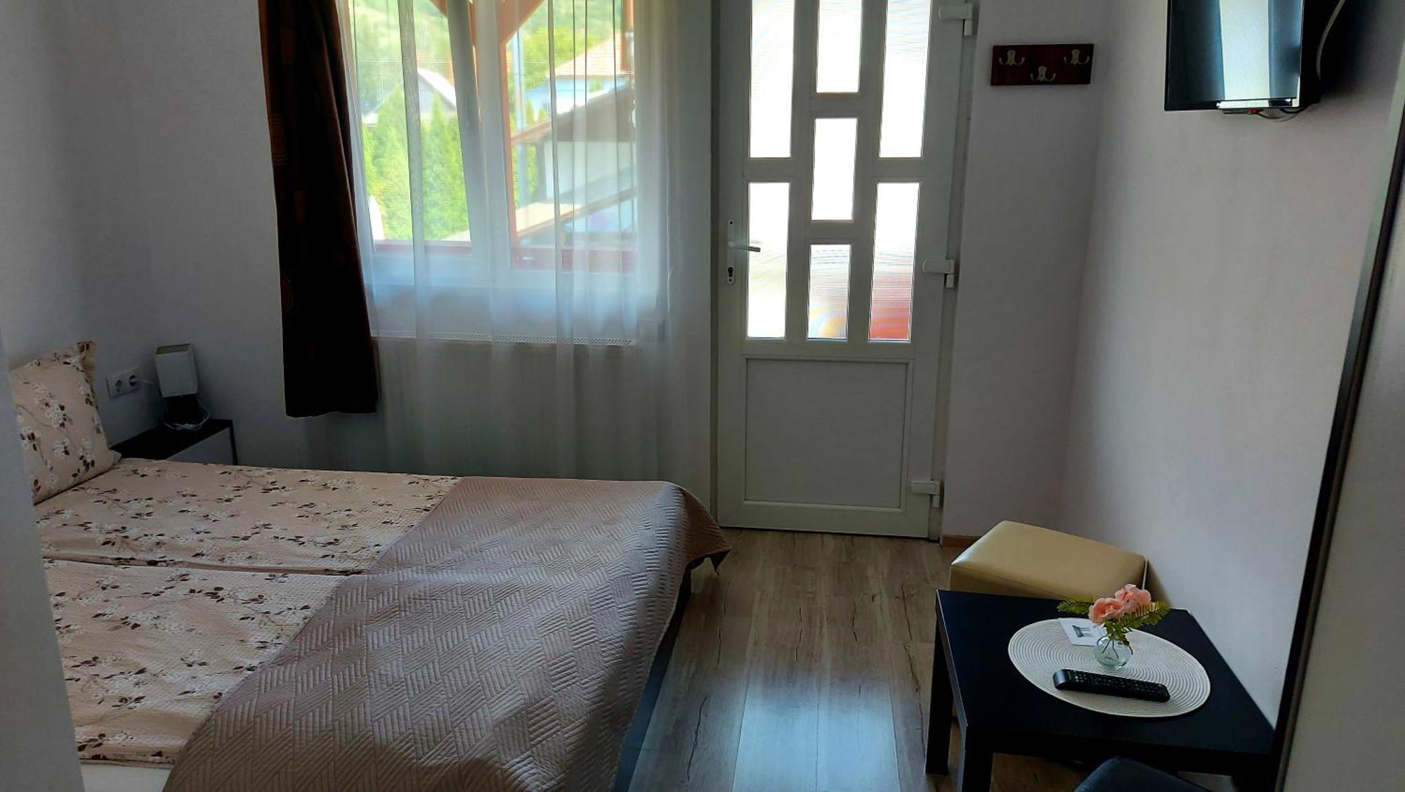 Anna Vendeghaz Hotel Praid Ngoại thất bức ảnh